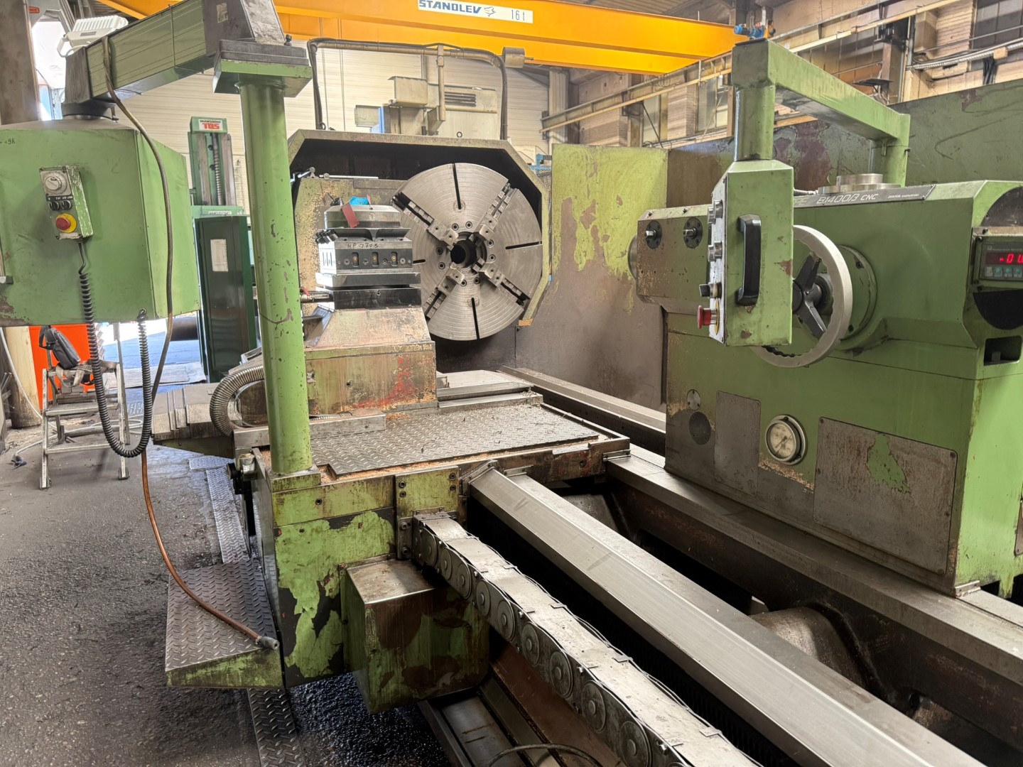 Heavy duty 3-bed CNC Lathe Gurutzpe B 1400 x 8000